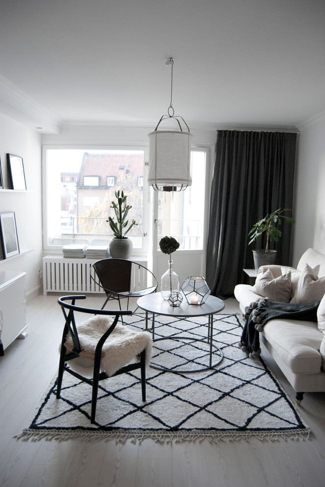 Inspiration for a scandinavian living room remodel in Malmo