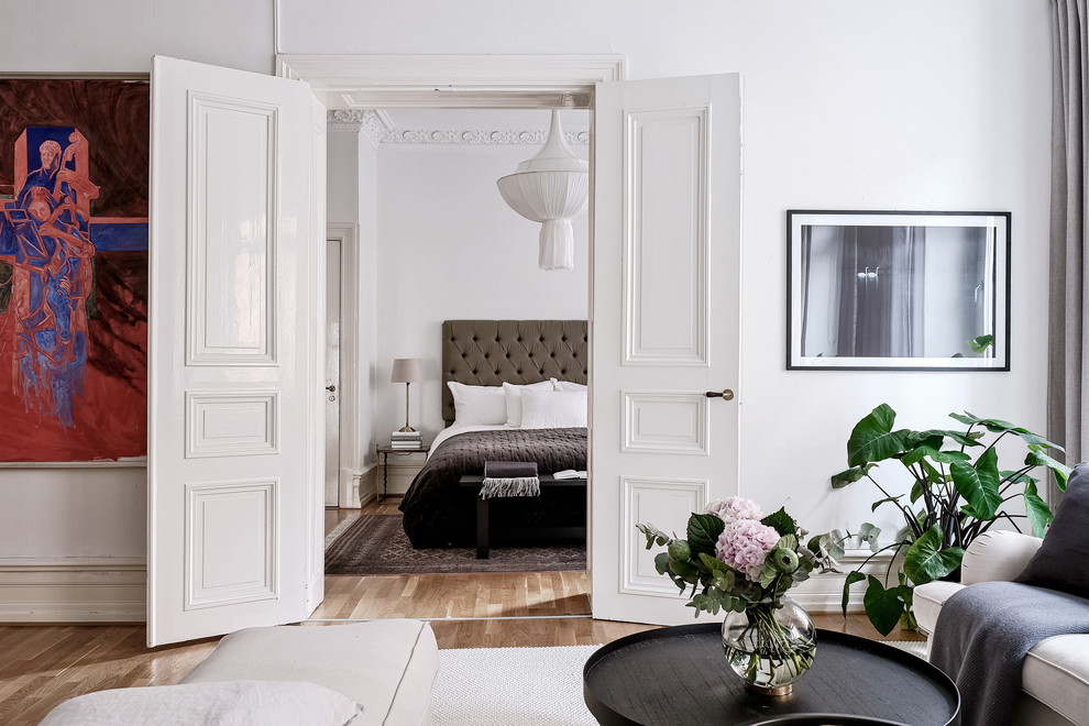 Идея дизайна: гостиная комната в викторианском стиле