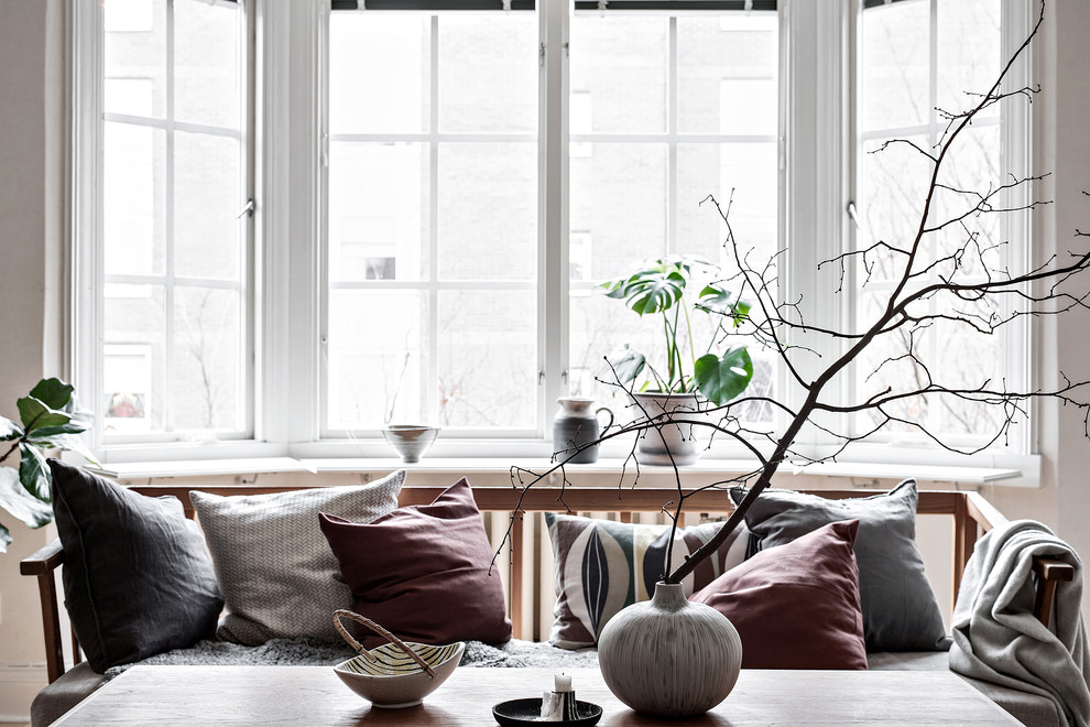 Inspiration for a scandinavian living room remodel in Gothenburg