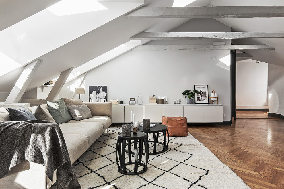 This is an example of a scandi living room in Stockholm.