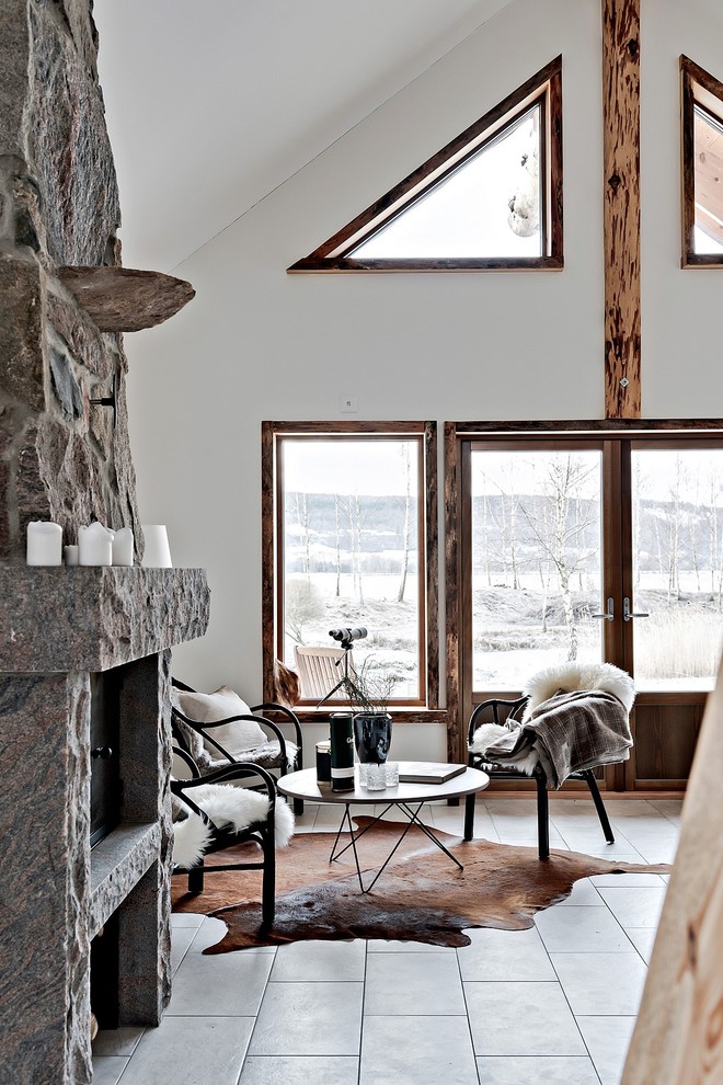 Mountain style living room photo in Malmo