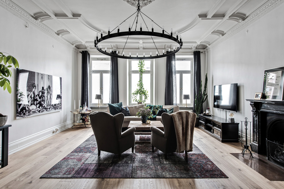 Design ideas for a large victorian formal living room in Gothenburg.