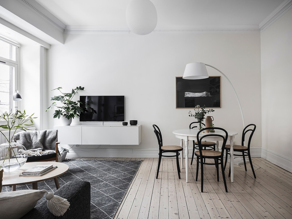 Skandinavisk inredning av ett vardagsrum