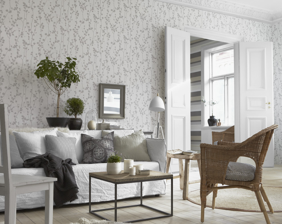 Cottage living room photo in Gothenburg