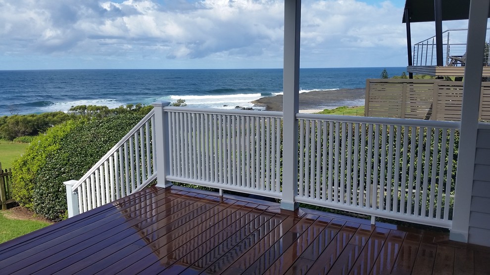 Duralife Railings installed at a beachside location Farmhouse Porch
