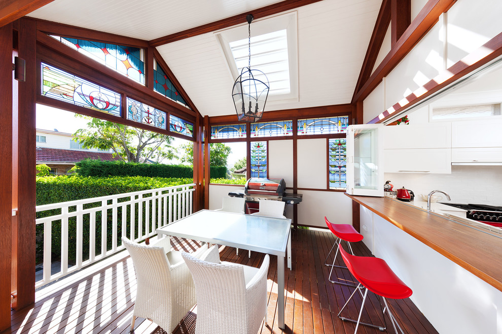 Inspiration for a country veranda in Sydney with a bar area.