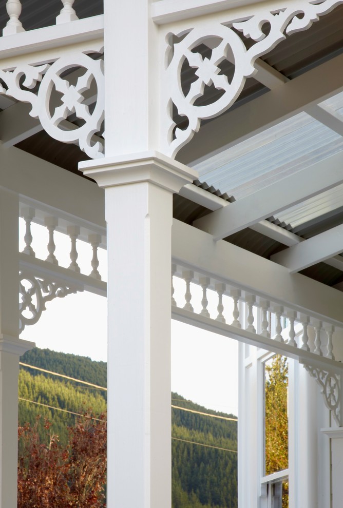 Design ideas for a traditional verandah in Wellington.