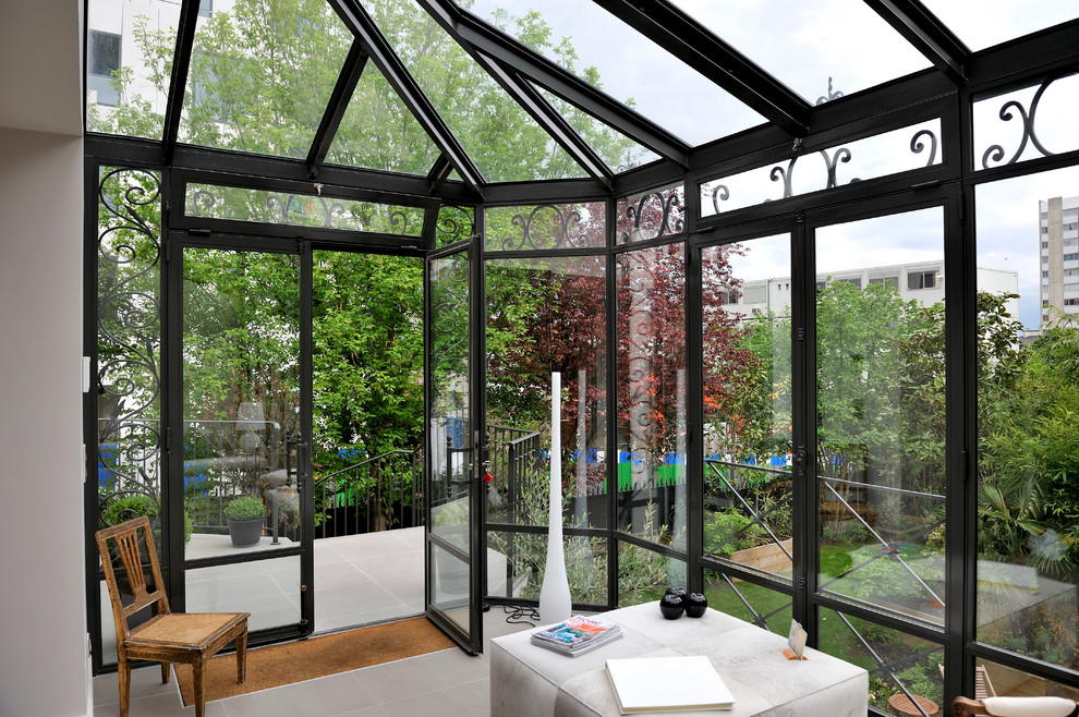 Esempio di una veranda minimal