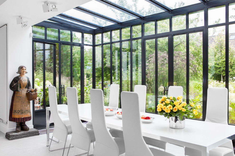 Design ideas for a country conservatory in Paris.