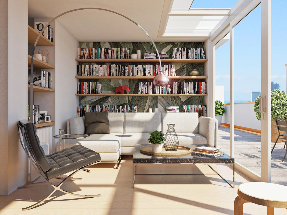 Immagine di una veranda design di medie dimensioni con parquet chiaro, soffitto in vetro e pavimento marrone
