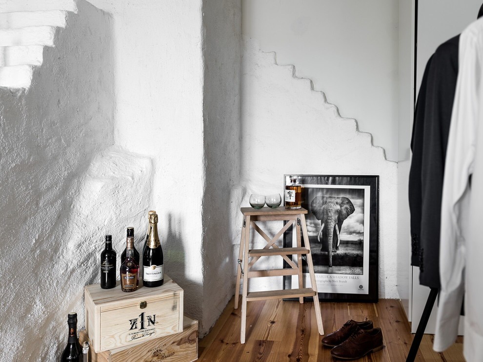 Inspiration for a scandinavian wine cellar remodel in Stockholm
