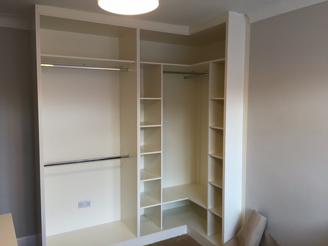 Fitted Corner Wardrobes - Modern - Wardrobe - London - by Capital Bedrooms  | Houzz IE