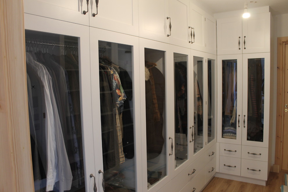 Fitted Wardrobes in Whitebridge Modern Closet Edinburgh by