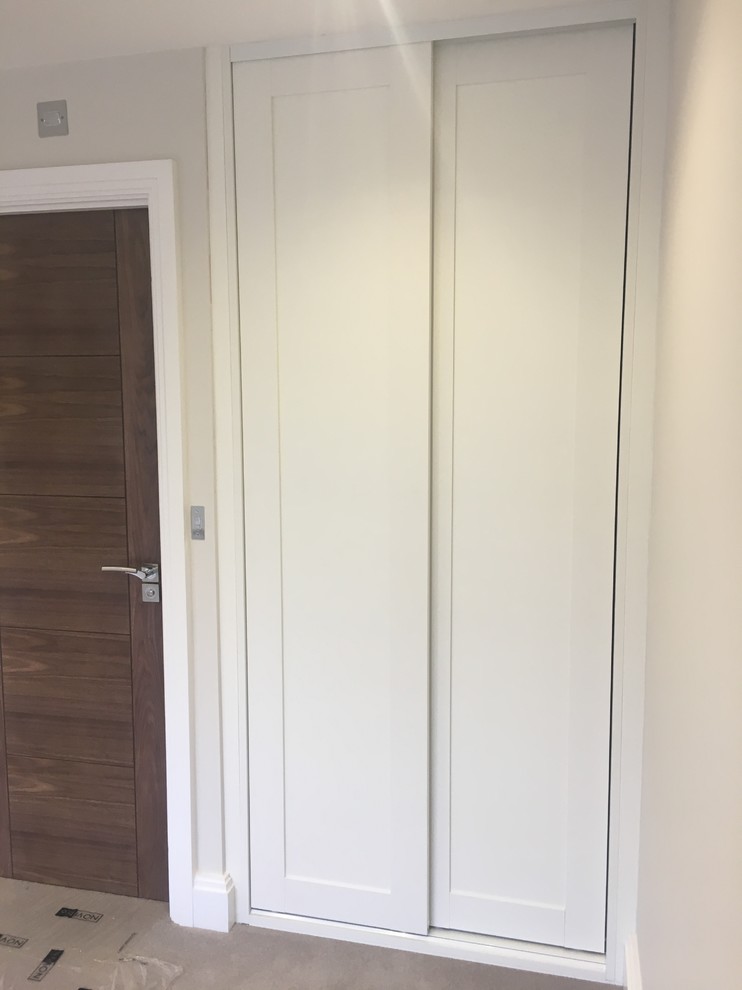 Sliding Wardrobes Harpenden West Common Moderne Armoire et Dressing