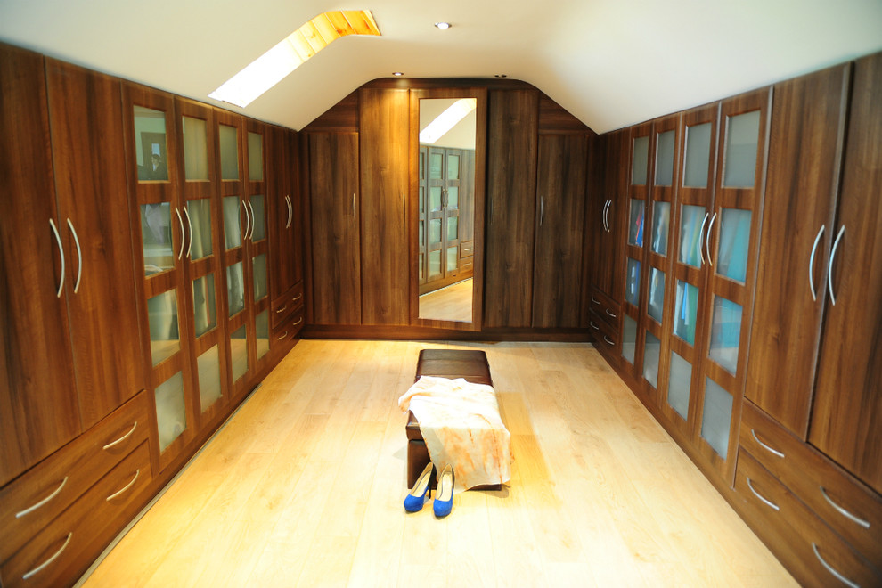 Walk In Wardrobe Traditional Closet Dublin by Newhaven Kitchens & Bedrooms Ltd Houzz