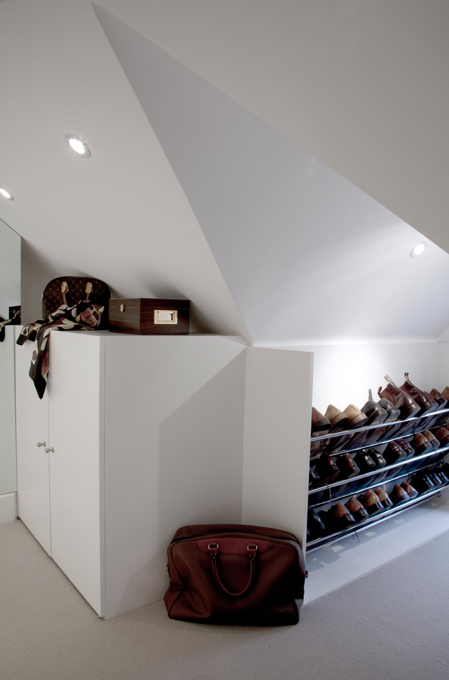 Inspiration for a contemporary closet remodel in London