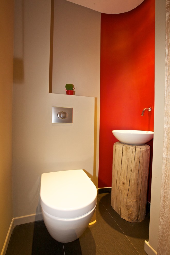 Moderne Gästetoilette in Straßburg