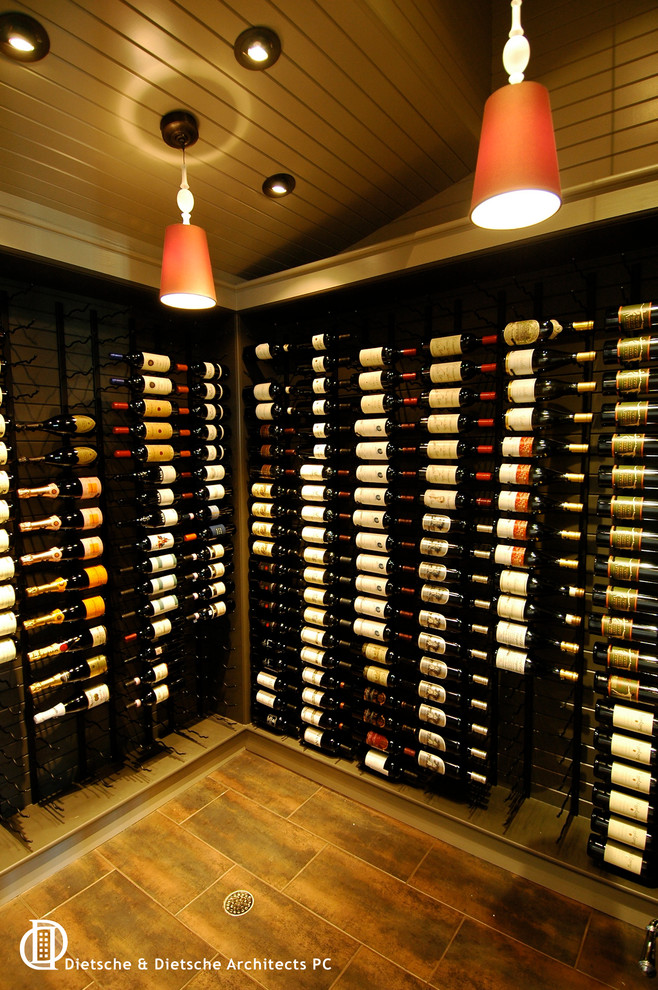 Photo of a traditional wine cellar in Wilmington.