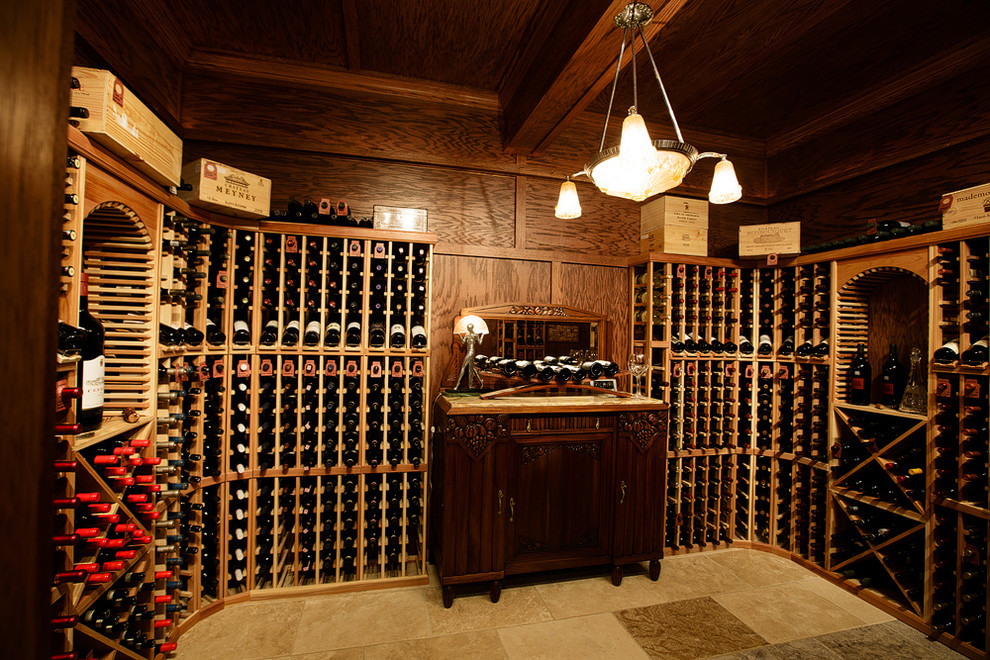 Aménagement d'une cave à vin montagne.