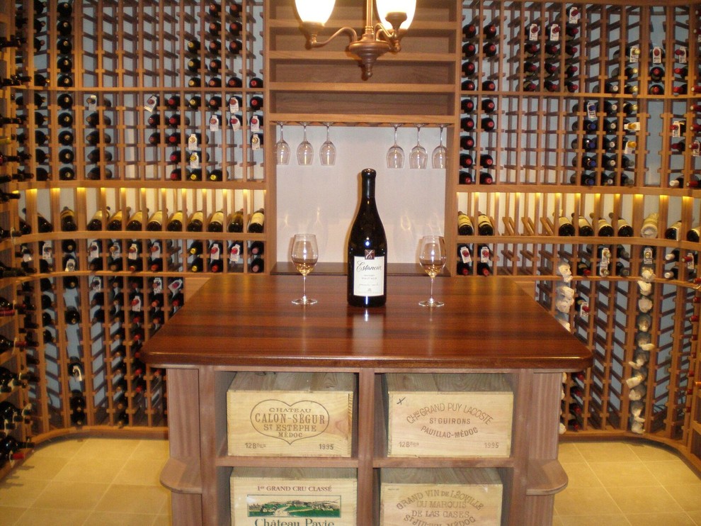 Flatt Traditional Wine Room St. Louis, MO Traditional Wine Cellar