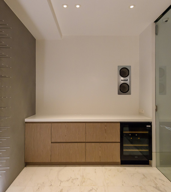 Irving Road, Toorak Contemporary Wine Cellar Melbourne by