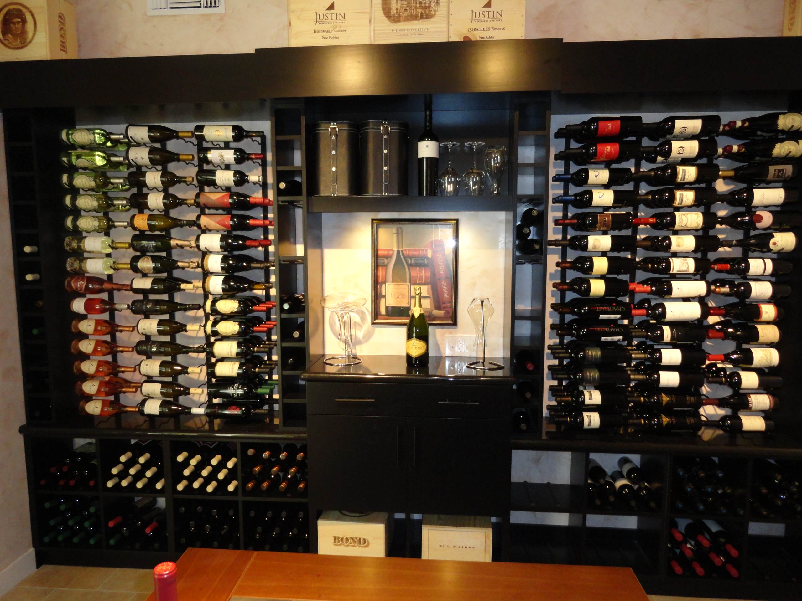 la-costa-carlsbad-san-diego-modern-custom-wine-cellar-design-wine-cabinet-vintage-cellars-img~78f1ddc40143a521_14-0300-1-55720fa.jpg