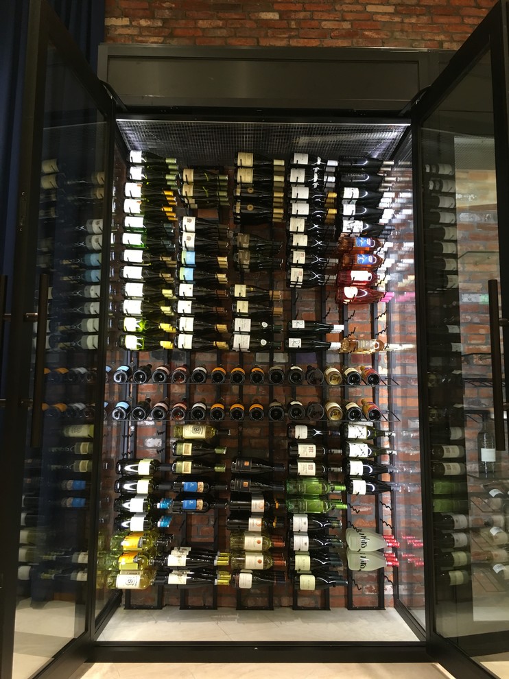 Wine cellar - wine cellar idea in Miami