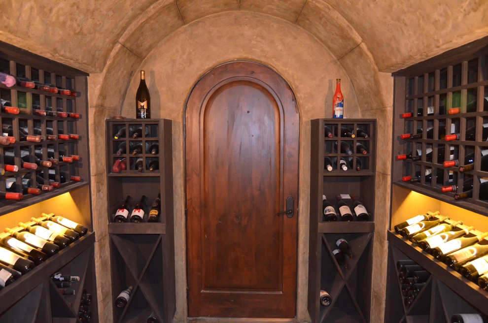 Wine cellar - traditional wine cellar idea in Vancouver