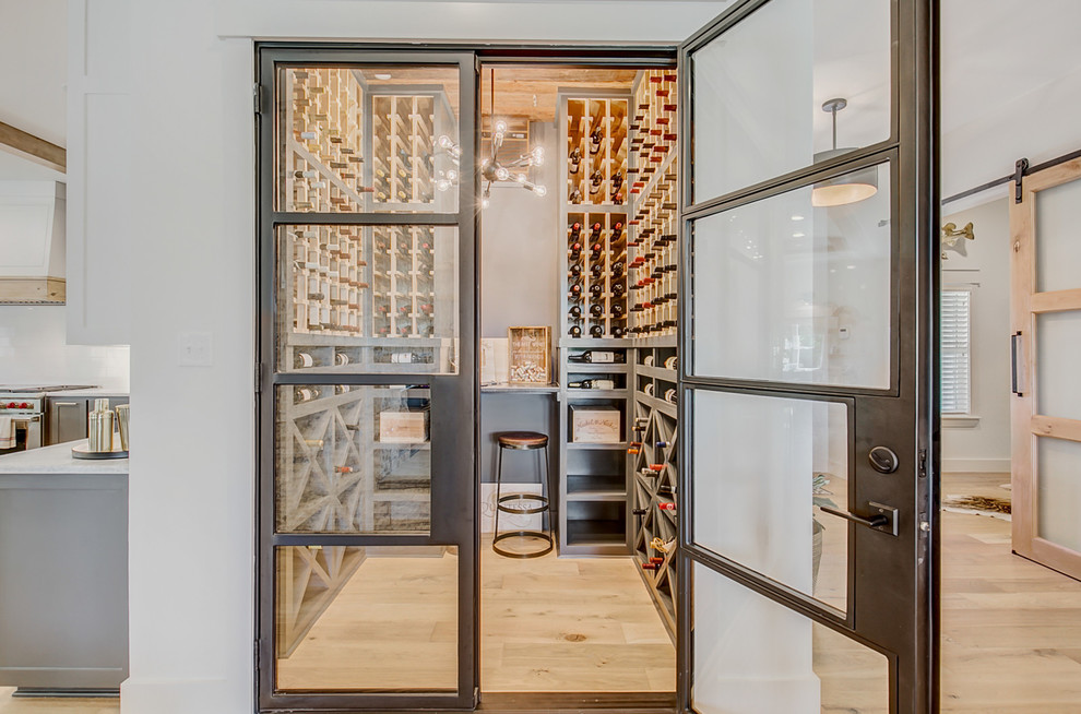 Idée de décoration pour une cave à vin champêtre.