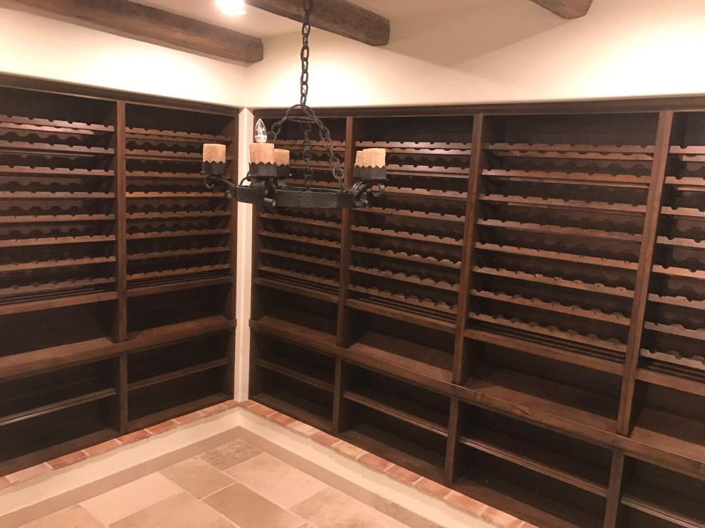 Inspiration for a traditional wine cellar.