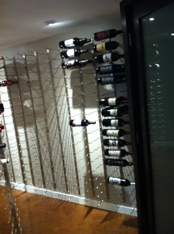 Wine cellar - contemporary wine cellar idea in Chicago
