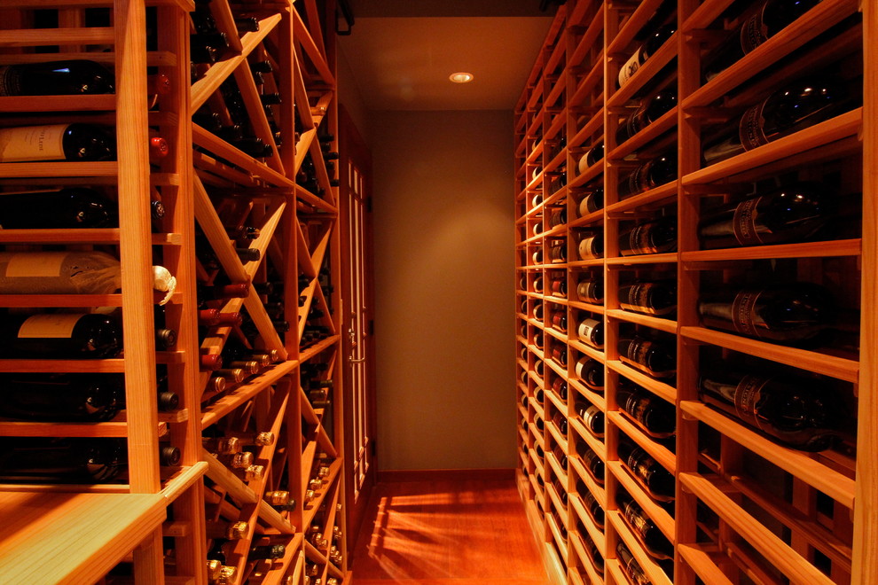 Design ideas for a classic wine cellar in Seattle.