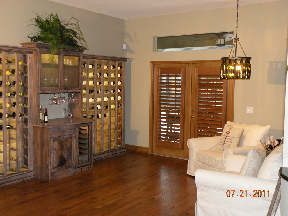 Example of a wine cellar design in Tampa