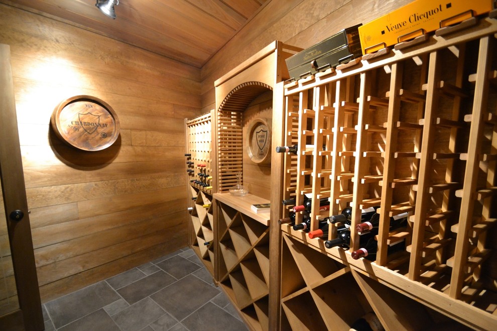 Wine cellar - traditional wine cellar idea in Baltimore