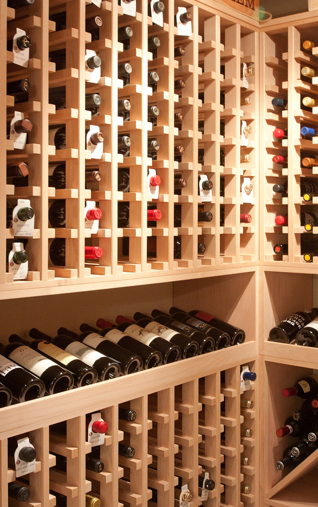 Example of a minimalist wine cellar design in San Francisco