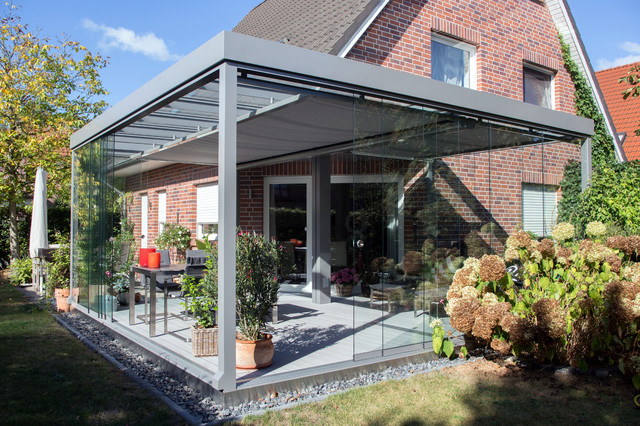 Terrassen-Überdachung Flachdach mit Glas - Contemporaneo - Veranda - Altro  - di REISMANN Metallbau | Houzz