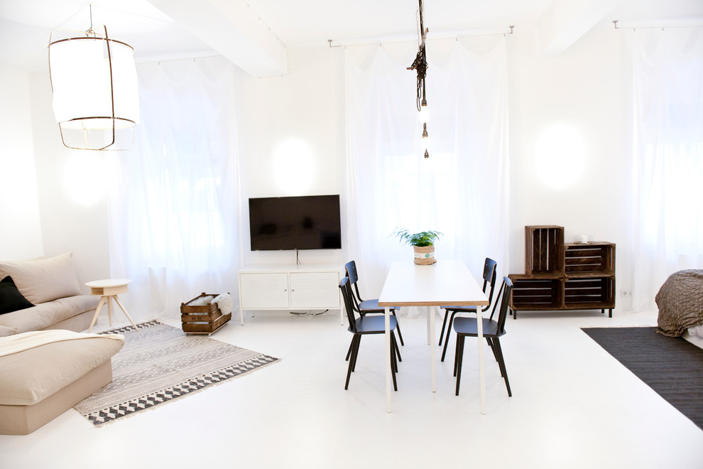 Inspiration for a scandinavian family room remodel in Munich