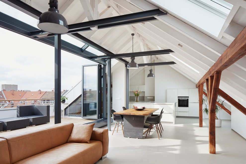 Idée de décoration pour un salon design ouvert et de taille moyenne avec un mur blanc, un sol en linoléum, un téléviseur dissimulé et éclairage.