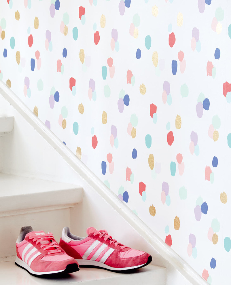 Inspiration för ett shabby chic-inspirerat vardagsrum, med rosa väggar och vinylgolv