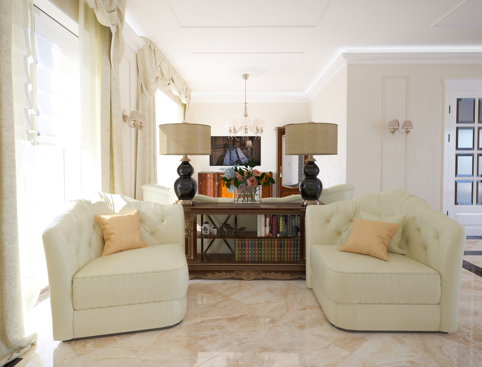 Idee per un grande soggiorno classico aperto con pareti beige, pavimento in marmo e TV a parete