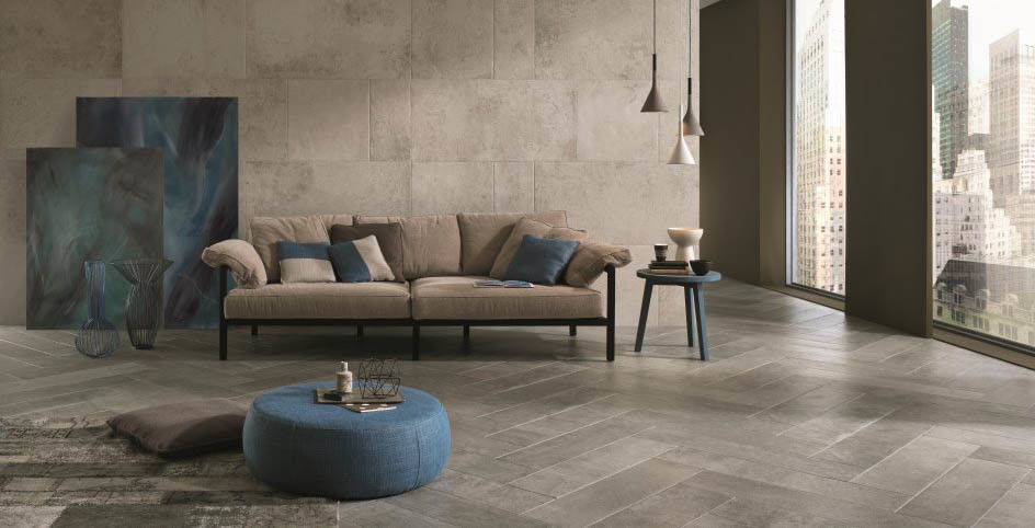 Ispirazione per un soggiorno moderno di medie dimensioni e stile loft con pareti beige, pavimento con piastrelle in ceramica e pavimento grigio