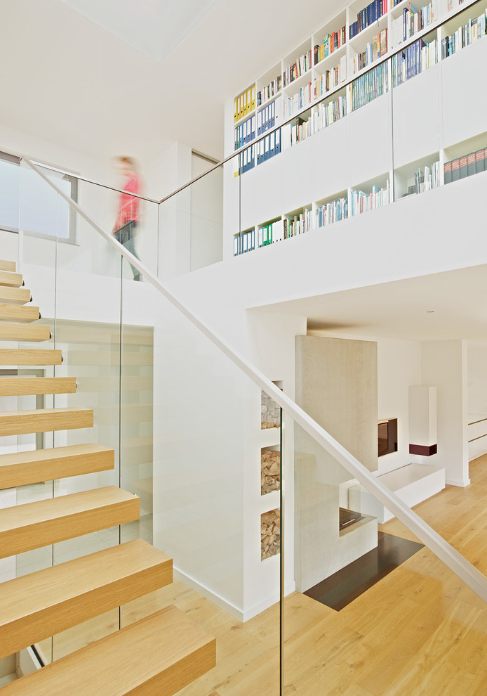 Design ideas for a contemporary staircase in Stuttgart.