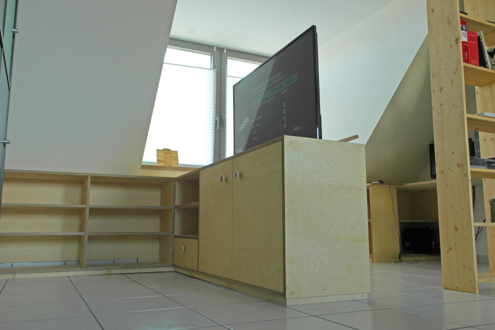 Стильный дизайн: гостиная комната в стиле модернизм с скрытым телевизором - последний тренд