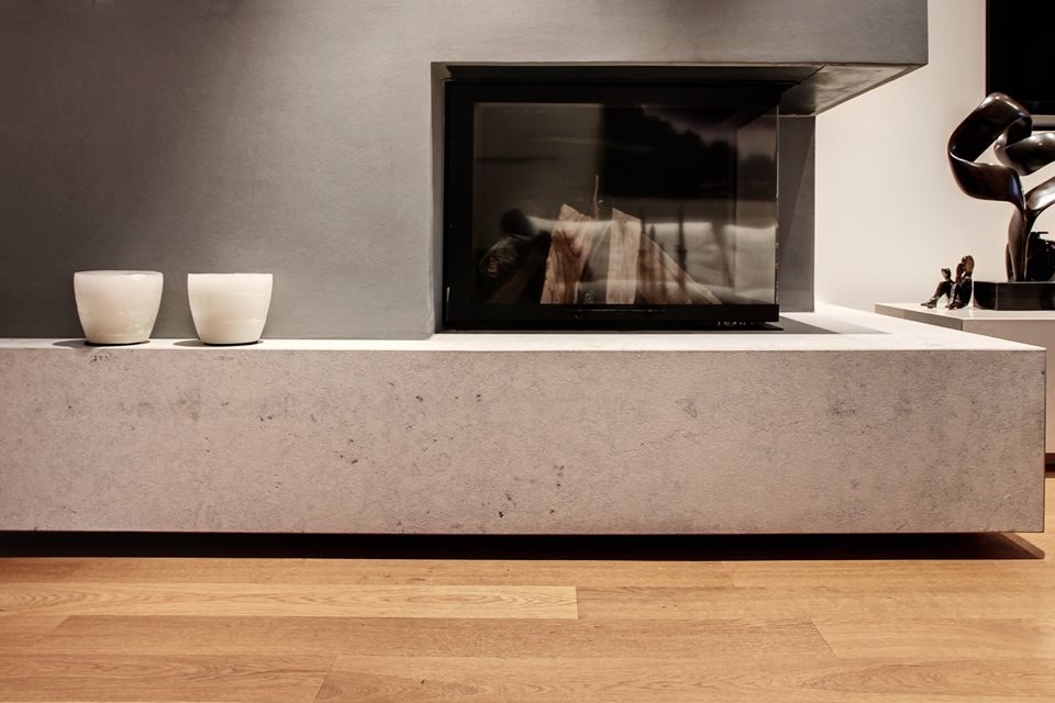 Kamin aus Naturstein hell Contemporary Living Room Frankfurt by