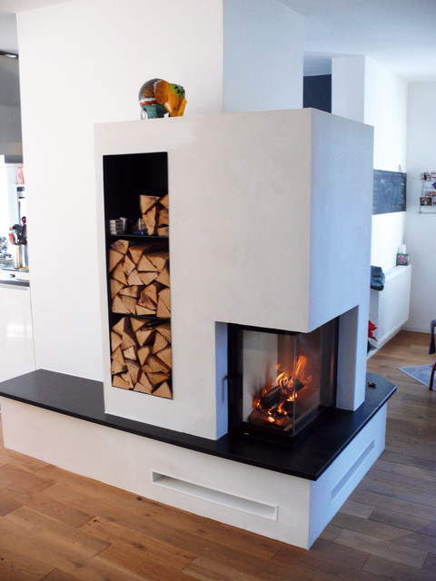 Neuer Heizkamin in stilvoll renovierter Altbau VILLA - Modern