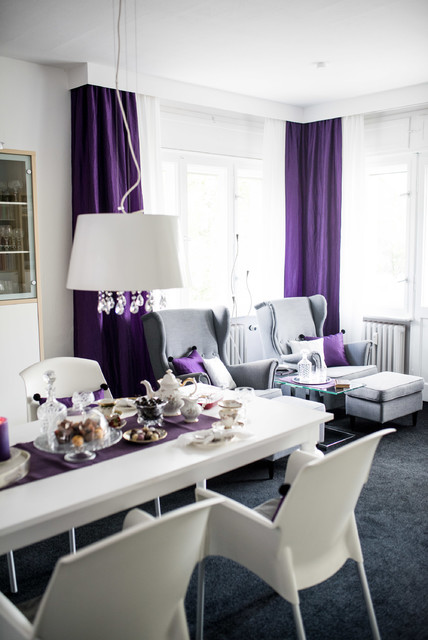 Weiß und Schwarz geben den Ton an, doch Violett bringt Eleganz