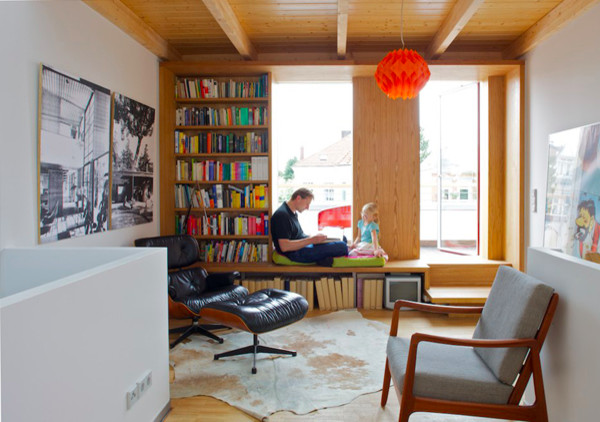 Example of a trendy living room design in Hamburg