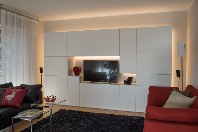 Wohnzimmerschrank als grafisches Element mit enormen Stauraum - Modern -  Wohnzimmer - Sonstige - von raumwerk-tischlerei gmbh | Houzz