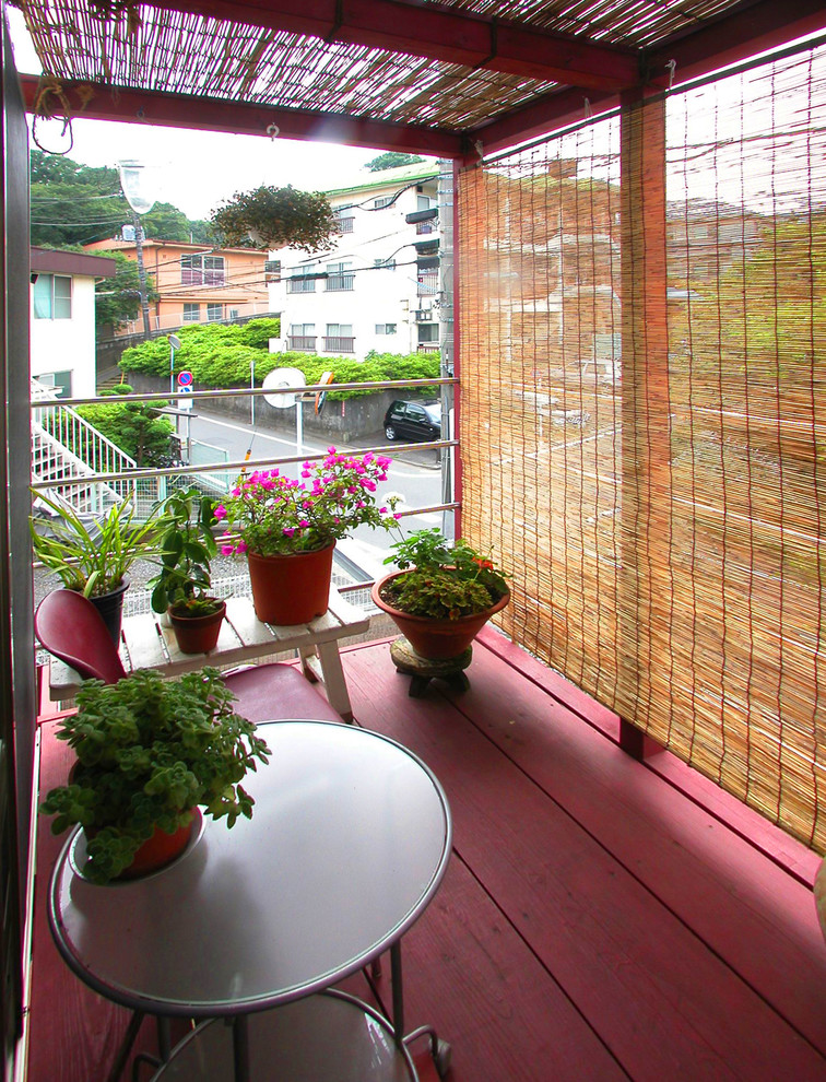 Deck - modern deck idea in Tokyo