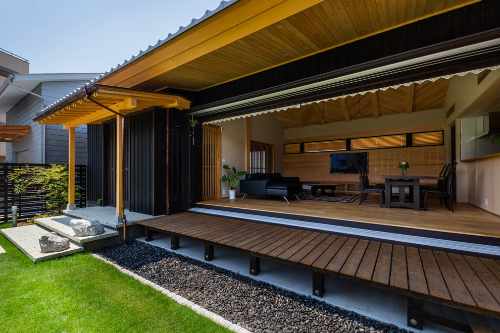 Design ideas for a world-inspired terrace in Kobe.
